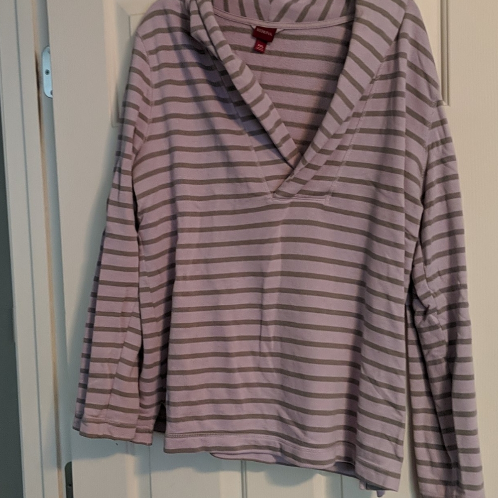 Merona sweatshirt/long sleeve shirt